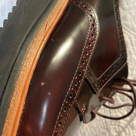 Ladies’ Oxfords by Clarks - Picture 14 of 14